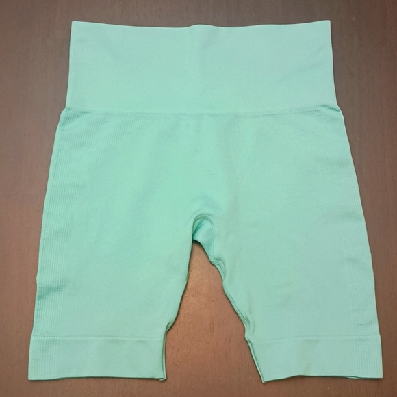 SET Active Biker Shorts - Picture 1 of 3